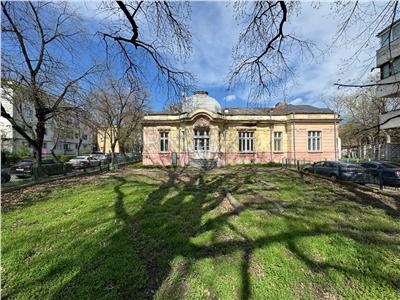 Teren 872 mp +cladire 328 mp, ULTRACENTRAL str Simion Barnutiu