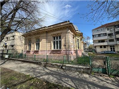 Teren 872 mp +cladire 328 mp, ULTRACENTRAL str Simion Barnutiu