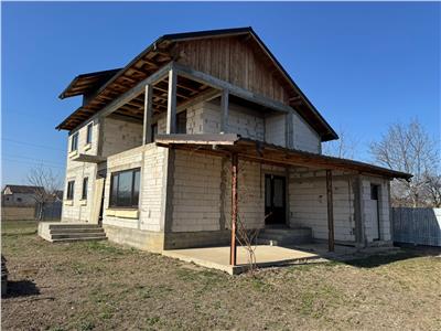 Casa P+M la GRI de vanzare in Campineanca 250mp construiti 600mp teren