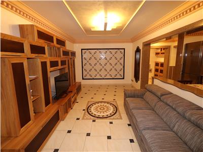 Apartament 3 camere, etaj 3, Inspectoratul Scolar - super lux -