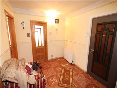 Apartament 2 camere, 63mp, parter , Longinescu  Politie